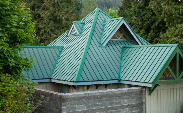 Fast & Reliable Emergency Roof Repairs in Rochester Institute Of Technology, NY